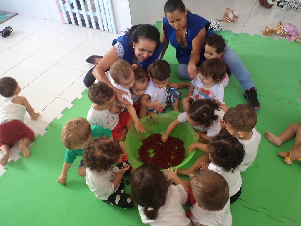 Leia mais sobre o artigo Hoje é “dia de meleca” na creche!